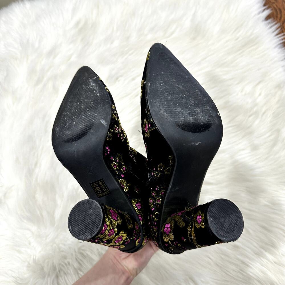 Cape Robbin Cherry Blossom Embroidered Boot Sz 8.5 - Picture 9 of 11